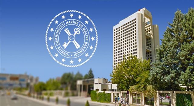 Bakan Albayrak müjdeyi verdi: "1500 gelir uzmanı ve 1000 gelir uzman yardımcısı alınacak"