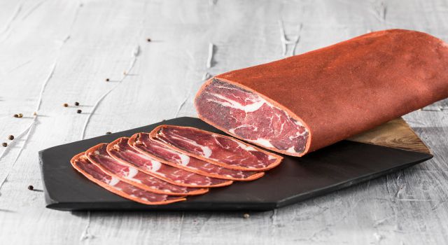 Kayseri'de pastırmanın dilimi 3,24 TL oldu!