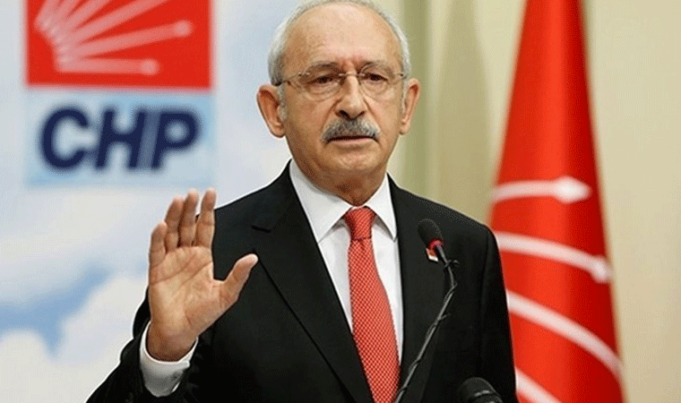 CHP'de istifa furyası! Partiden ayrılan ayrılana