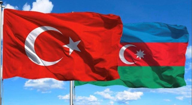 Türkiye ile Azerbaycan arasında imzalar atıldı