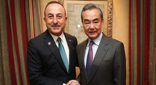 Çavuşoğlu, Çinli mevkidaşı ile görüştü