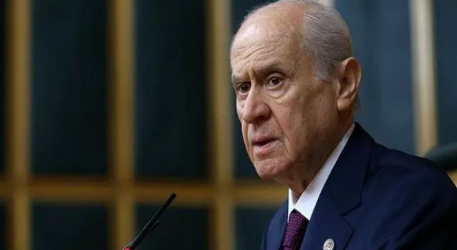 MHP Lideri Bahçeli'den gençlere duyuru: "Gençlerimiz iletişim fakültelerini dikkate almalı"