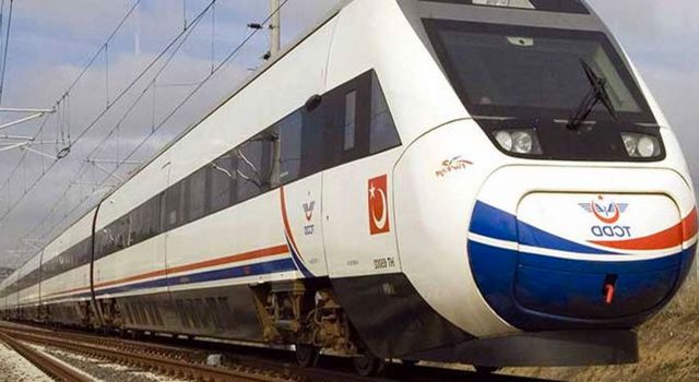 Ankara-İstanbul hattında bugünden itibaren Ekspres YHT seferleri başladı!