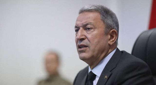 Milli Savunma Bakanı Akar'dan yangınla mücadele açıklaması