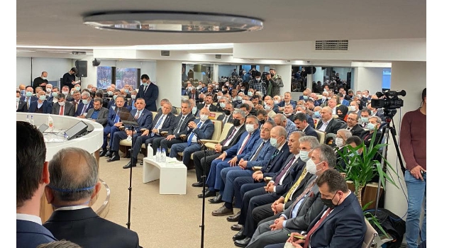 AK Parti'li Menekşe, Hüseyin Erer ve Mustafa Dursun'a hayırlı olsun dileklerini iletti