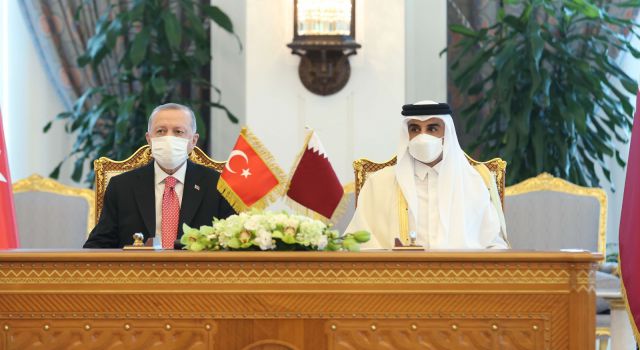 Katar’da ortak anlaşmalar imzaya döküldü