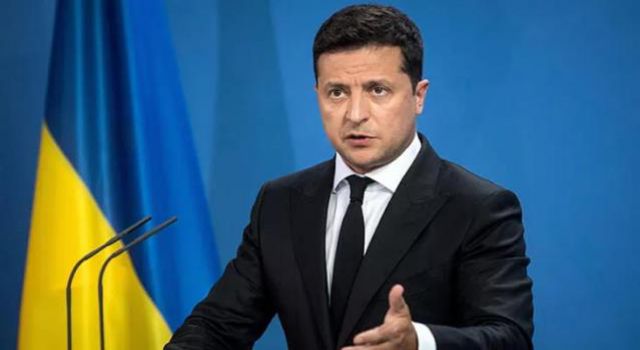 Ukrayna Devlet Başkanı Zelenskiy: "Kim bizimle savaşmaya hazır? Bunları görmüyorum"