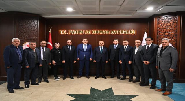 AK Parti'li İl Başkanları ve Milletvekillerinden Tarım ve Orman Bakanı Prof. Dr. Vahit Kirişçi'ye ziyaret!