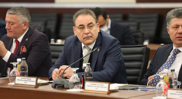 AK Parti'li Menekşe: "Savunma Sanayii alanında; Güçlü ve bağımsız olamayan milletlerin, İstikballerine güvenle bakabilmeleri mümkün değildir"