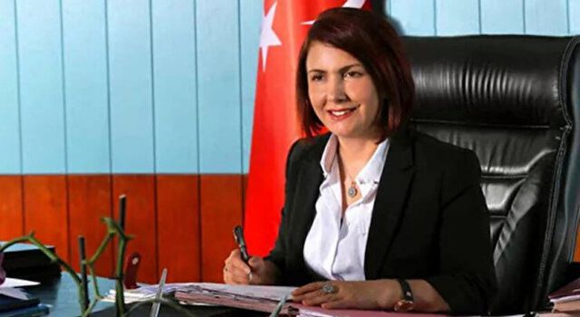 Eski CHP'li belediye başkanı Handan Toprak sahtecilikten gözaltına alındı