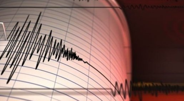 Antalya'da deprem oldu