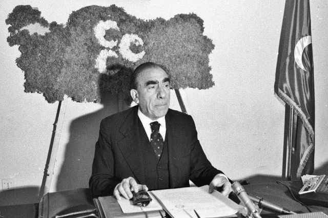 Türk dünyasını tek çatı altına almak