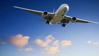 ABD Savunma Bakanlığı: Yolcu uçaklarında covid-19 bulaşma riski yok denecek kadar az