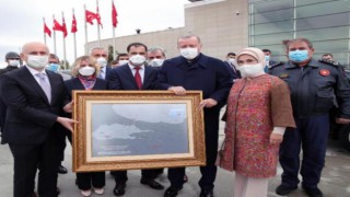 Cumhurbaşkanı Erdoğan'a , Bakan Karaismailoğlu'dan dikkat çekici hediye