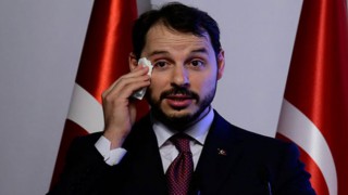 Berat Albayrak'tan deprem vergileri sorusuna yanıt..