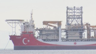 Kanuni Sondaj Gemisi Yenikapı açıklarında