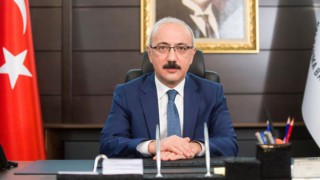 Hazine ve Maliye Bakanı Elvan: "Küresel markaları ülkemize davet ediyorum"