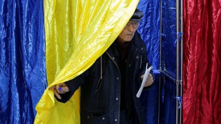 Romanya'da sandıktan koalisyon çıktı