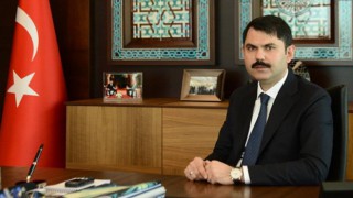 Bakan Kurum ilk "Sıfır Atık Belgesi"ni Başakşehir Belediye Başkanı Yasin Kartoğlu'na verdi