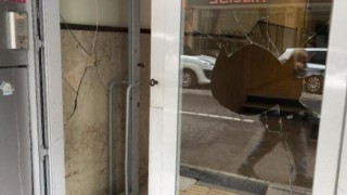 Yalova AK Parti İl Başkanlığı binasına saldırı girişimi
