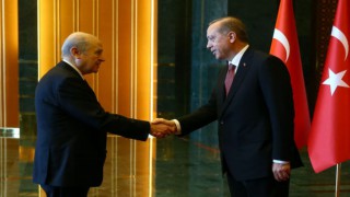 MHP Lideri Bahçeli'den, Cumhurbaşkanı Erdoğan'a tebrik