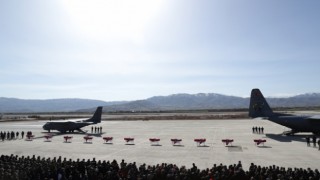 Şehit olan 11 asker için Elazığ'da cenaze töreni düzenleniyor..