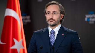 İletişim Başkanı Fahrettin Altun: "Gazze'deki bakanlıkların bombalanması bir savaş suçudur"