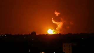İsrail Gazze'ye savaş uçaklarıyla saldırdı: Şehit sayısı 24, yaralı sayısı 103