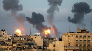 İsrail'in Gazze Şeridi'ndeki saldırılarda hayatını kaybedenlerin sayısı 200'e çıktı