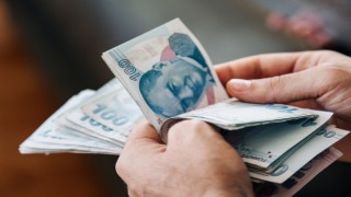 Emeklilere müjde! 1,750 TL promosyon ücreti hesaplara yatmaya başladı