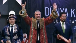 Sedat Peker'e 'Türklük Hakanı' unvanı veren isim bilin bakalım nerden çıktı?