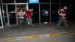 İzmir merkezli 47 ilde FETÖ operasyonu: 1 kişi tutuklandı