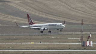 Kabil'den tahliye edilen ikinci uçakta Ankara'da..