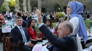 Cumhurbaşkanı Erdoğan Kahramanmaraş'ta gençlerle bir araya geldi