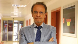 Erbakan aşılar maymunlaştırıyor demişti.. Prof. Dr. Mehmet Ceyhan'dan tepki geldi!