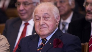 Galatasaray Kulübünün eski başkanlarından Duygun Yarsuvat hayatını kaybetti