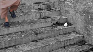 Afganistan'da camiye bombalı saldırı!