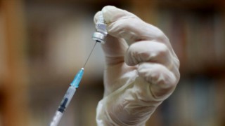 Kovid-19 aşısında yeni yan etki ne?