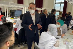 AK Parti'li Menekşe: "Diş Hekimliği Fakültemiz, Üniversitemize ve Şehrimize hayırlı olsun"