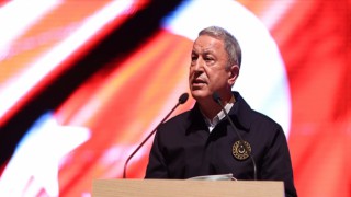 Lütfü Türkkan'ın istifasının ardından Bakan Akar'dan açıklama