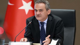 Milli Eğitim Bakanı Özer'den 'ara tatil' mesajı