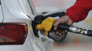 Benzin ve motorine büyük zam!