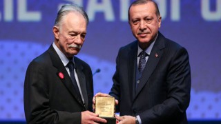 Cumhurbaşkanı Erdoğan'dan Teoman Duralı için taziye mesajı