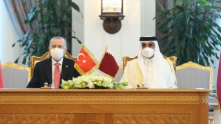 Katar’da ortak anlaşmalar imzaya döküldü