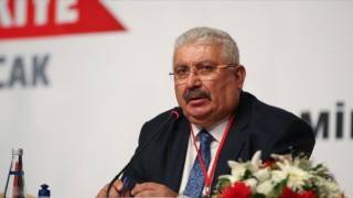 MHP'li Yalçın'dan Siyaset cücesi Özgür Özel'e sert tepki!