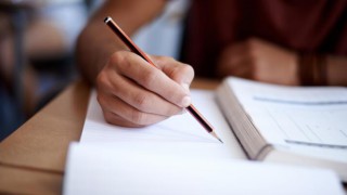 Üniversitelerden peş peşe Omicron için karar!