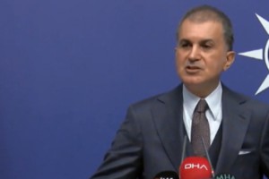 AK Parti Sözcüsü Çelik'ten Sedef Kabaş'a tepki: "Bunun hiçbir şekilde fikir ve ifade hürriyetiyle alakası yoktur”