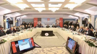 Bakan Soylu, STK temsilcileriyle Göç İstişare Toplantısı'nda bir arada