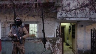 Mersin'de 15 Şubat öncesi 52 adrese PKK/KCK operasyonu