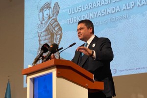 MHP'li Ersoy: "Asil Türk Kadınlarımızın kadınlar günü kutlu olsun"